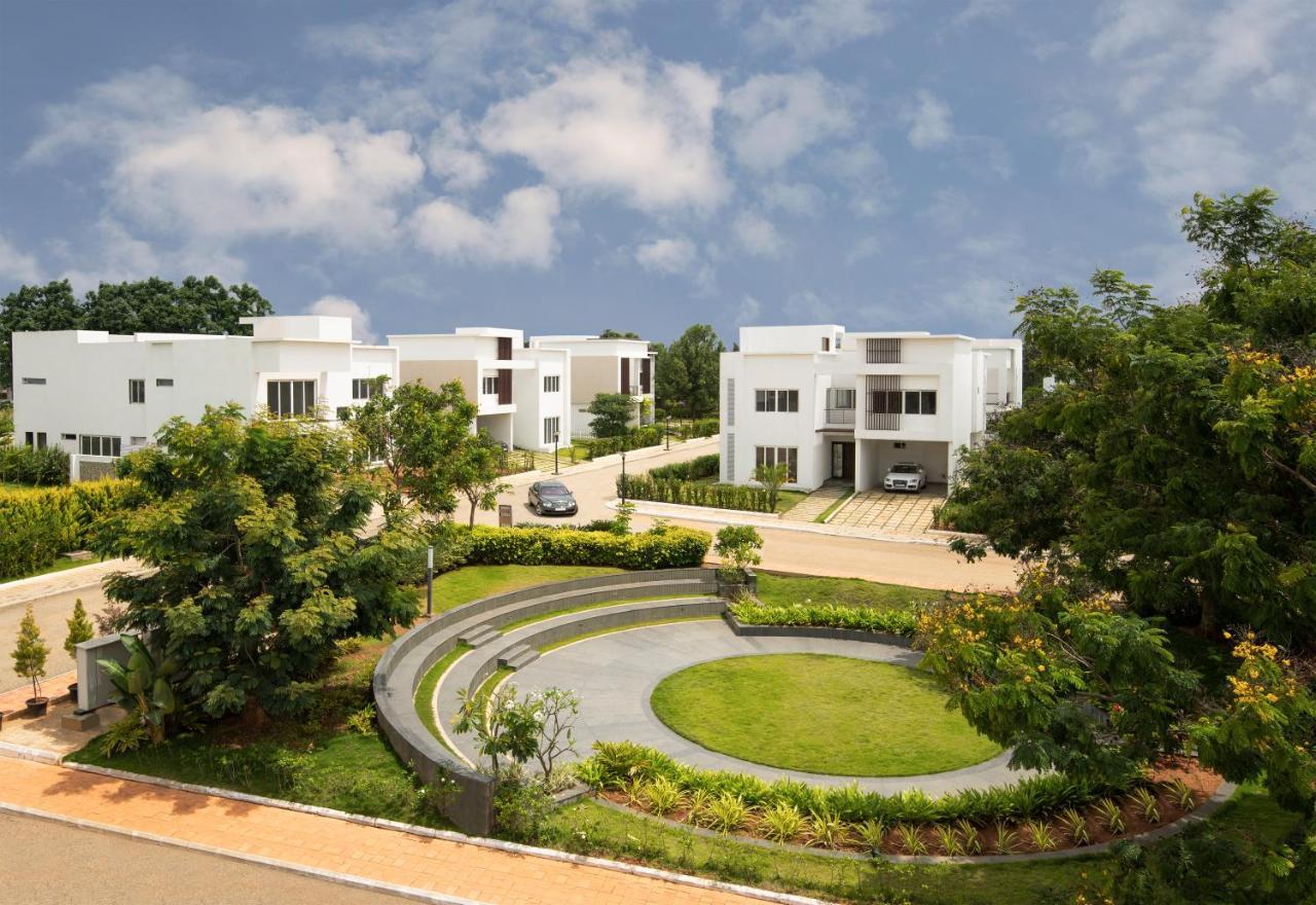 Spree Resort At Century Wintersun Dod Ballāpur Exteriör bild