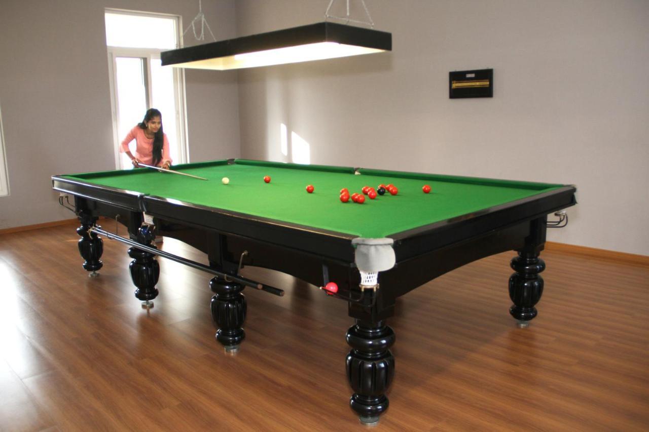 Spree Resort At Century Wintersun Dod Ballāpur Exteriör bild