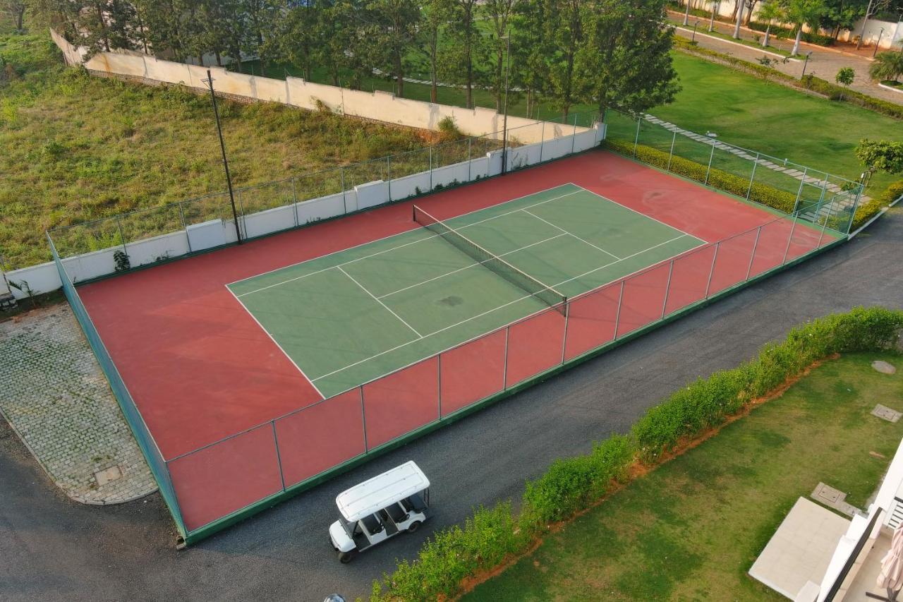 Spree Resort At Century Wintersun Dod Ballāpur Exteriör bild