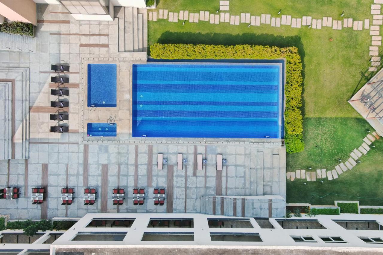 Spree Resort At Century Wintersun Dod Ballāpur Exteriör bild