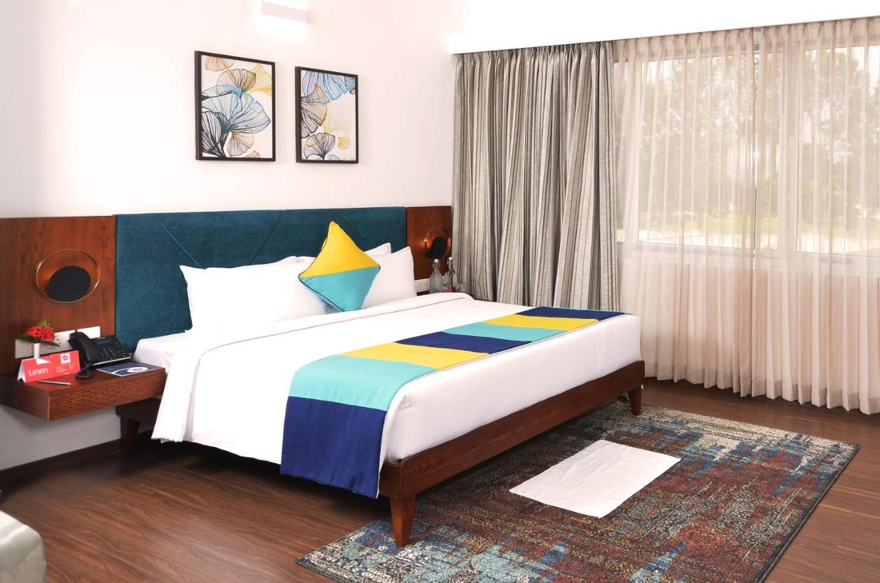 Spree Resort At Century Wintersun Dod Ballāpur Exteriör bild