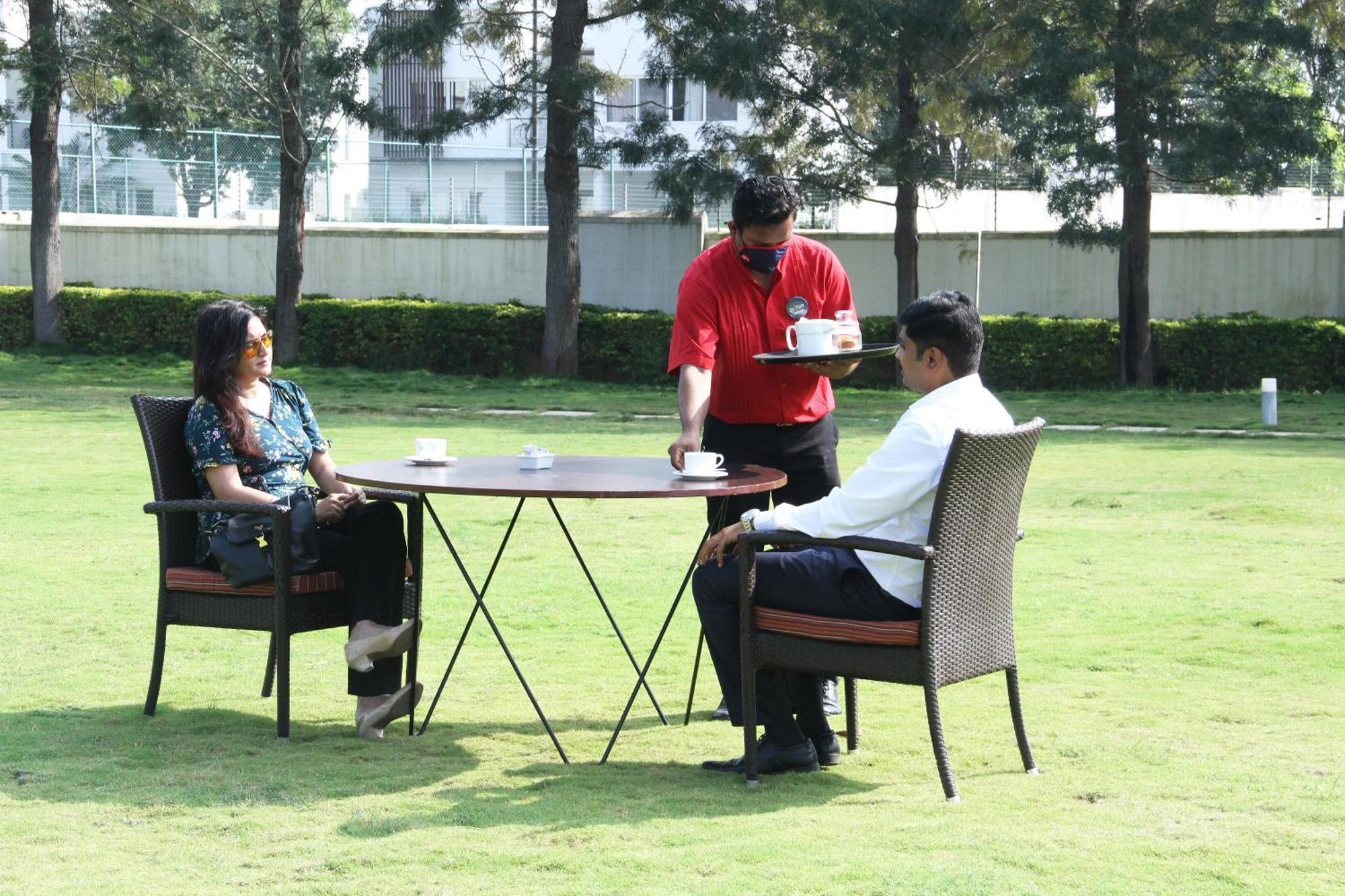 Spree Resort At Century Wintersun Dod Ballāpur Exteriör bild